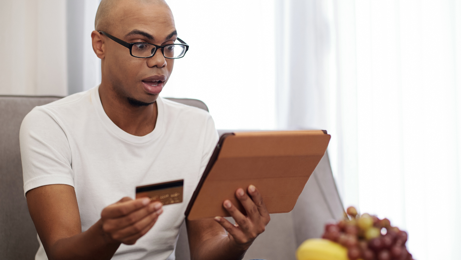 solo traveler shocked by solo-washing